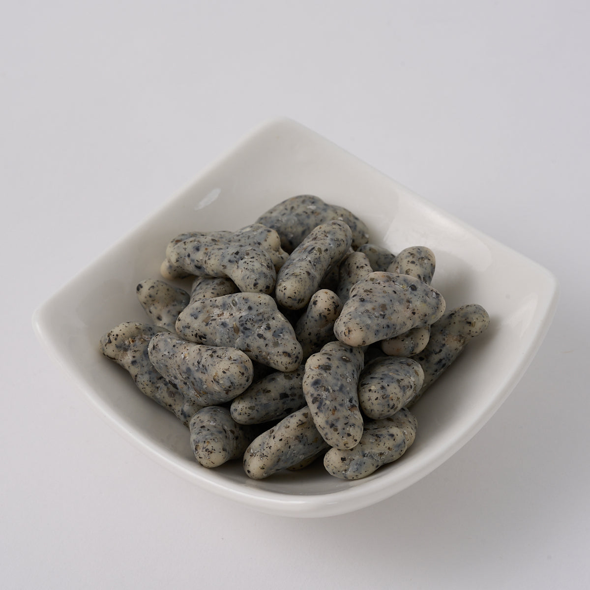 Bourbon “Choco Kakitane” Chocolate-Covered Rice Crackers (Sesame Flavor)