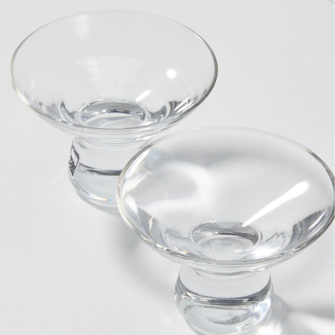 Edo Kiriko Chirori Sake Set Blue, upward angled view