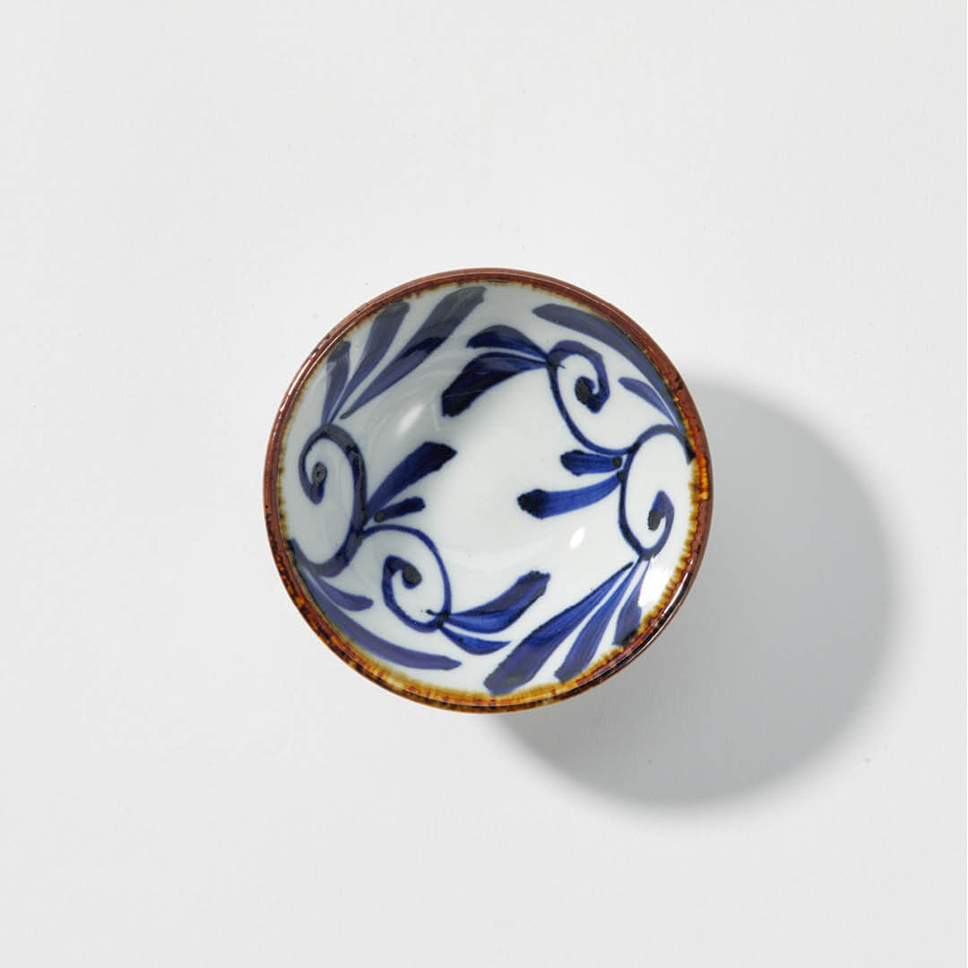 “Shohogama” Somekarakusa Sakazuki Cup, top view