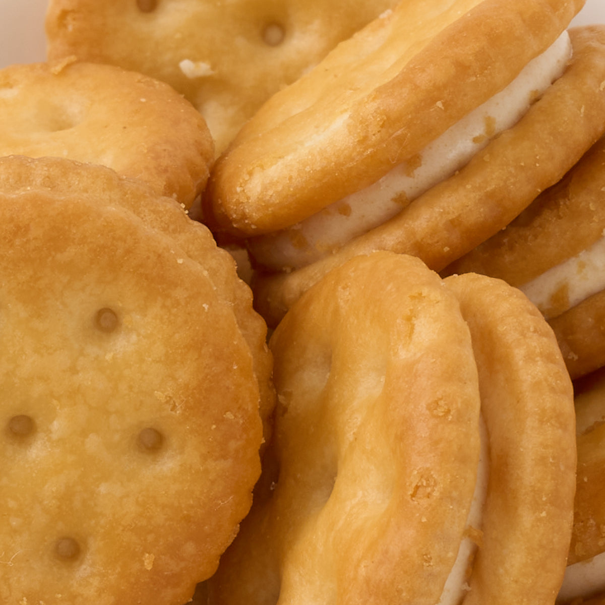 YBC “Levain Prime” Sandwich Crackers (Clam Chowder Flavor)